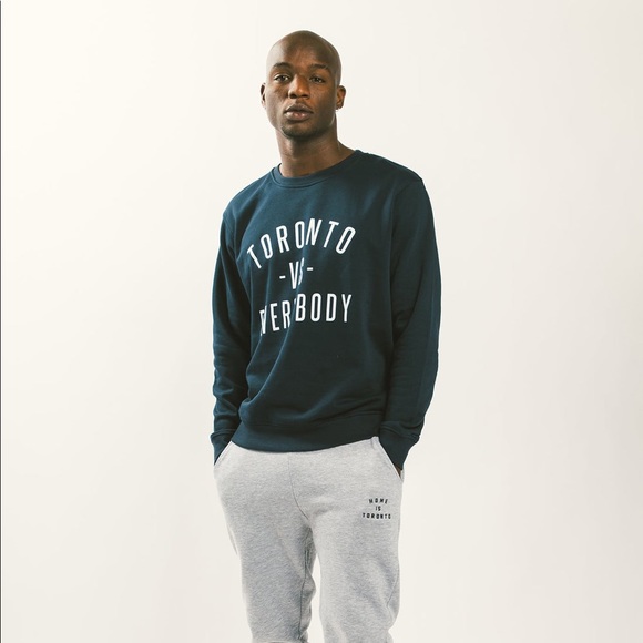 Toronto -vs- Everybody Crewneck - Picture 7 of 7